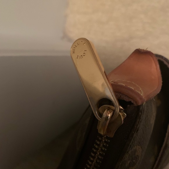 COPY - 💯% authentic Louis Vuitton bag - Picture 8 of 8